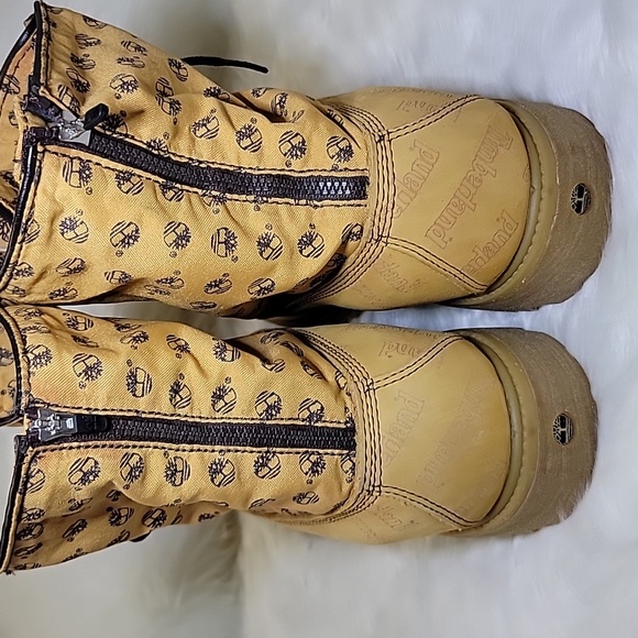 TIMBERLAND est 1973 Waterproof Men Roll up Camel Timberland Logo Print Size 9M - Picture 4 of 13
